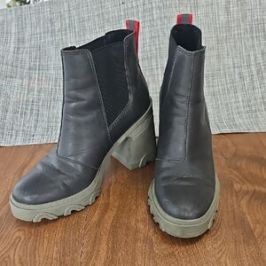 Black Chunky Heel Ankle Boots